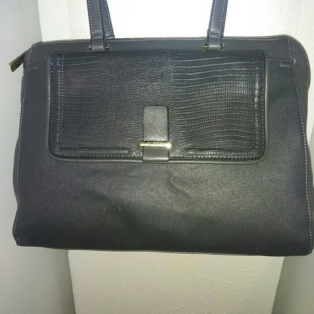 Tutilo purse